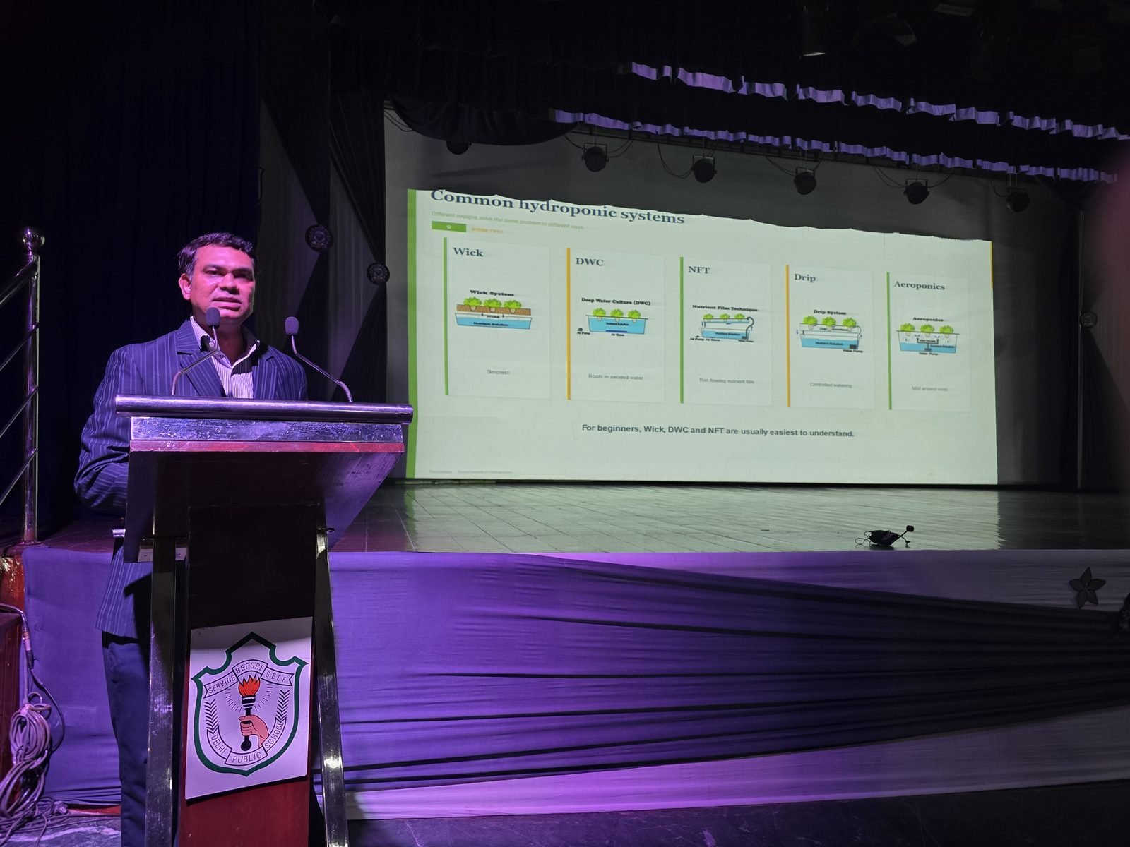 TechieKisan speaking on common hydroponic systems at a Kaushal Bodh session, DPS Faridabad